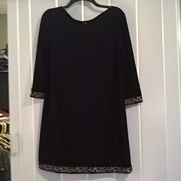 Tiana B. Dresses & Skirts - Tiana B party dress